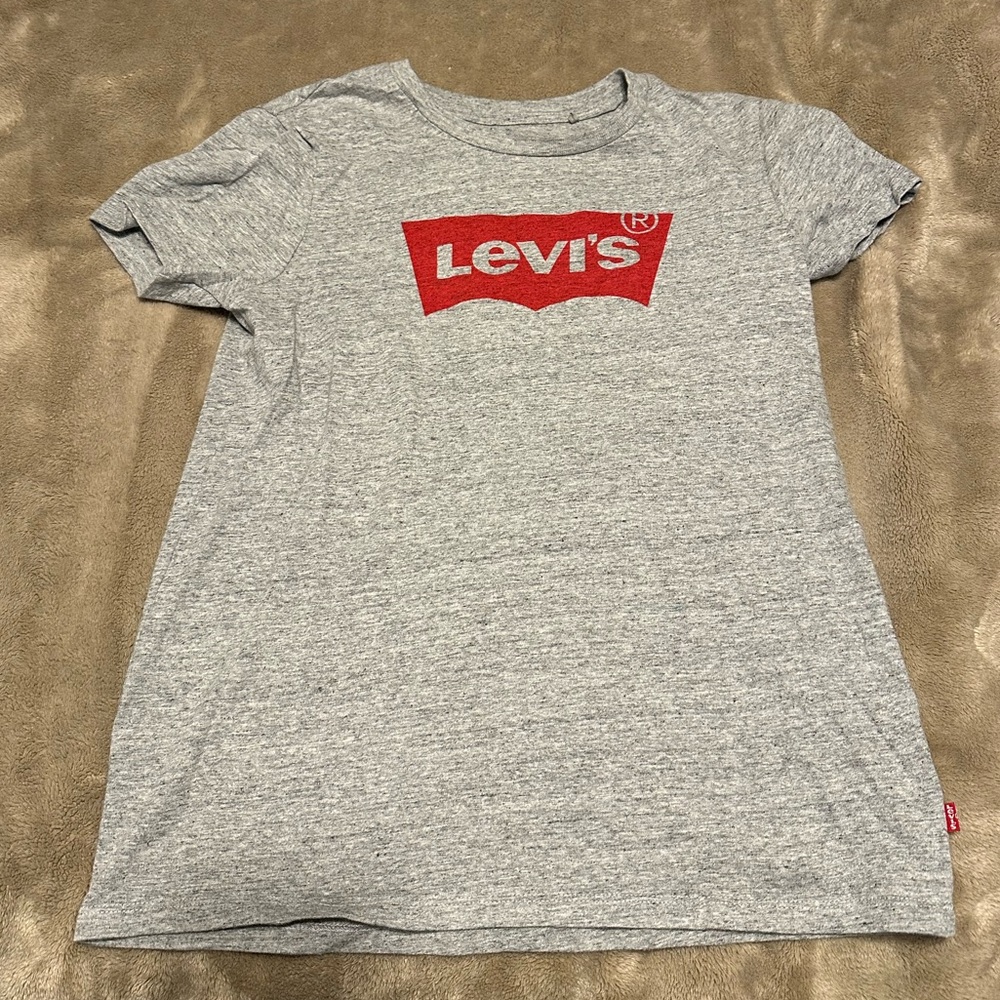 Levi's Heather Gray Tee with Red Graphic